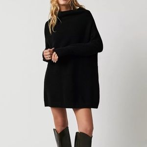 Free People Ottoman Slouchy Tunic in black